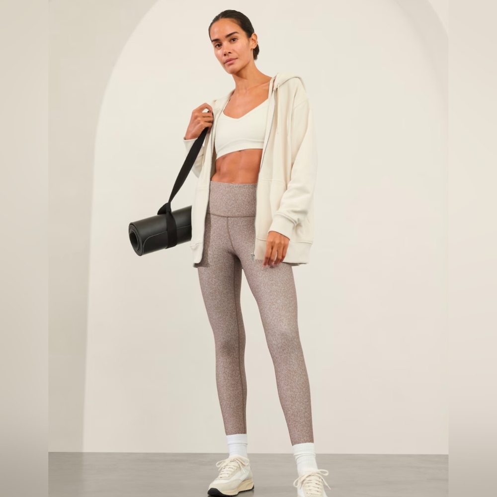 🧘 NWT Athleta Elation Ultra High Rise Legging, Size XL, Beige Animal Print 🐆
